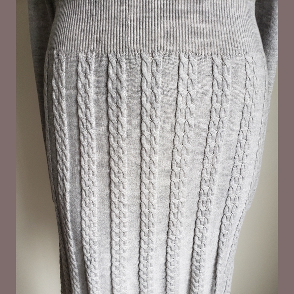 2 for $60 Philip Russel Sweater Dresses NWT - Picture 7 of 15